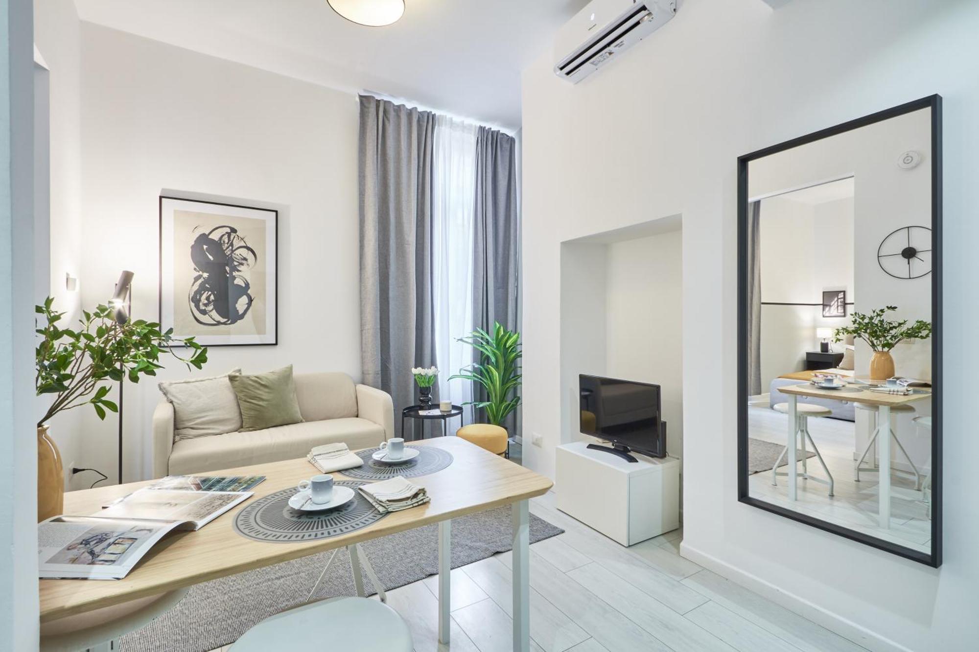 מילאנו Elegante Appartamento Minimal Dai Tocchi Botanici מראה חיצוני תמונה